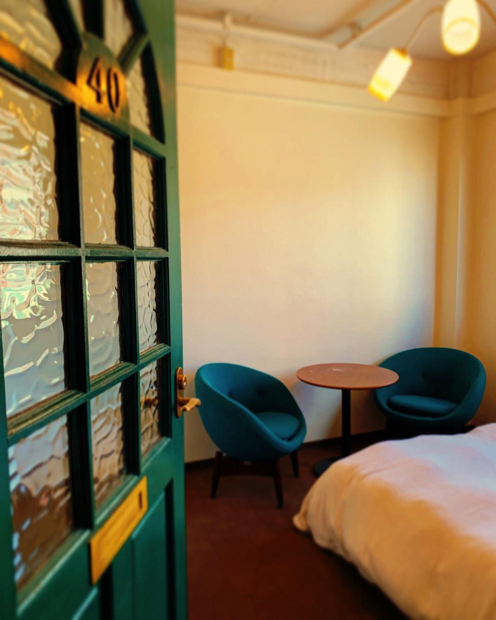 Hostel Chillax Ōsaka Extérieur photo